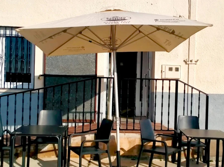 TERRAZA DE BAR LA ORBADA