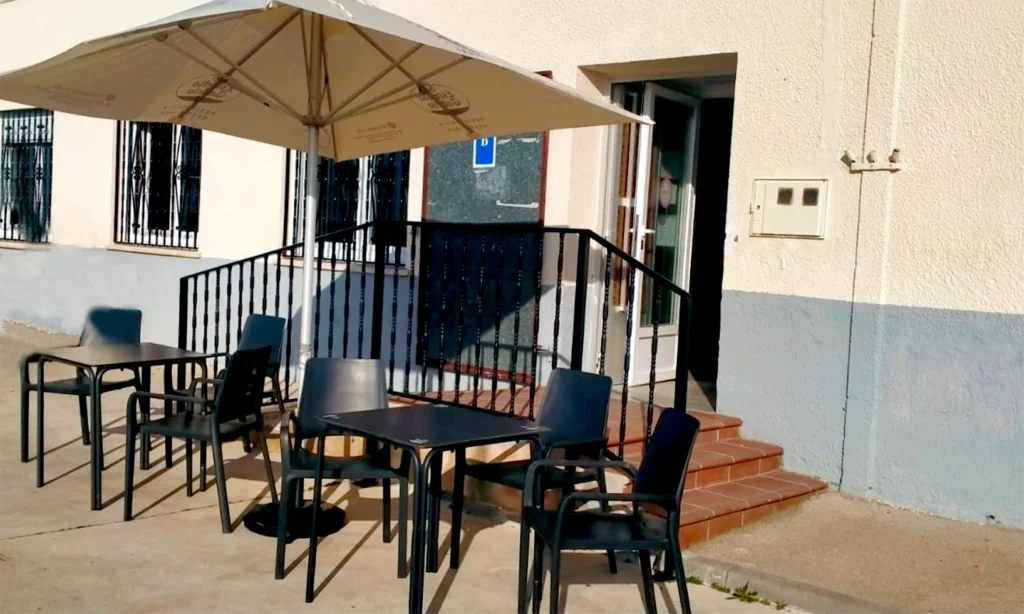 BAR LA ORBADA - TERRAZA