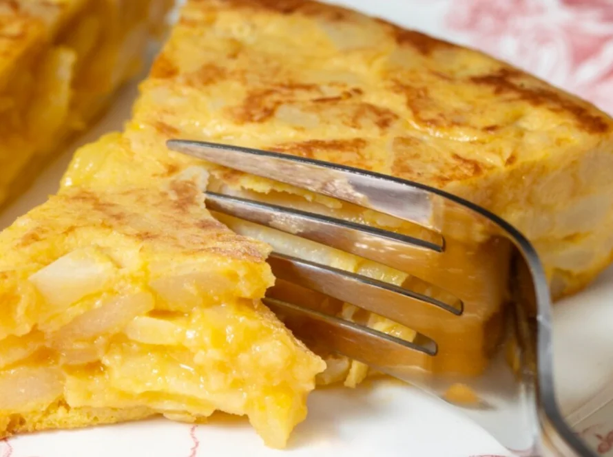 tortilla de patatas - pinchos de barra en Bar La Orbada